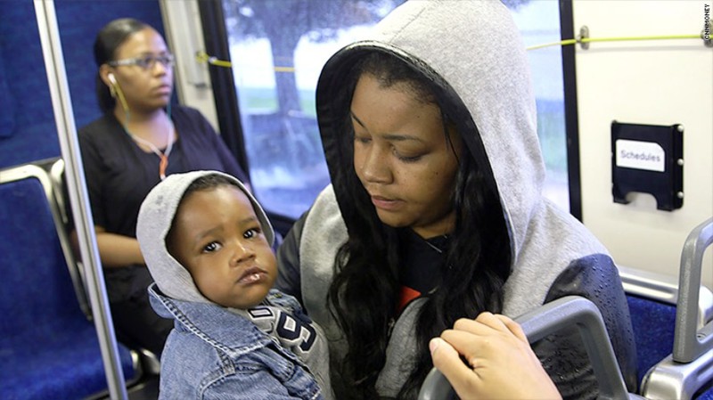 Бедность в США - жизнь матери одиночки с зарплатой в $480 в месяц
