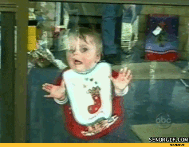 6. Малыши знают, как выставить вас плохими родителями и/или просто поставить в неловкое положение