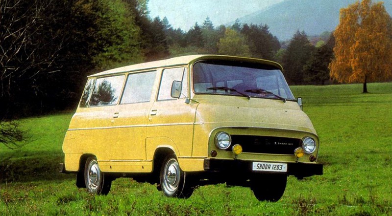 Первый хэтчбек СССР с французскими корнями и Нива против Ford Bronco –