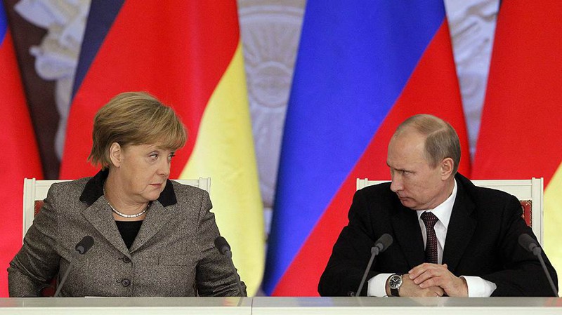 Welt: Европа сигнализирует России о своей беспомощности перед кризисам