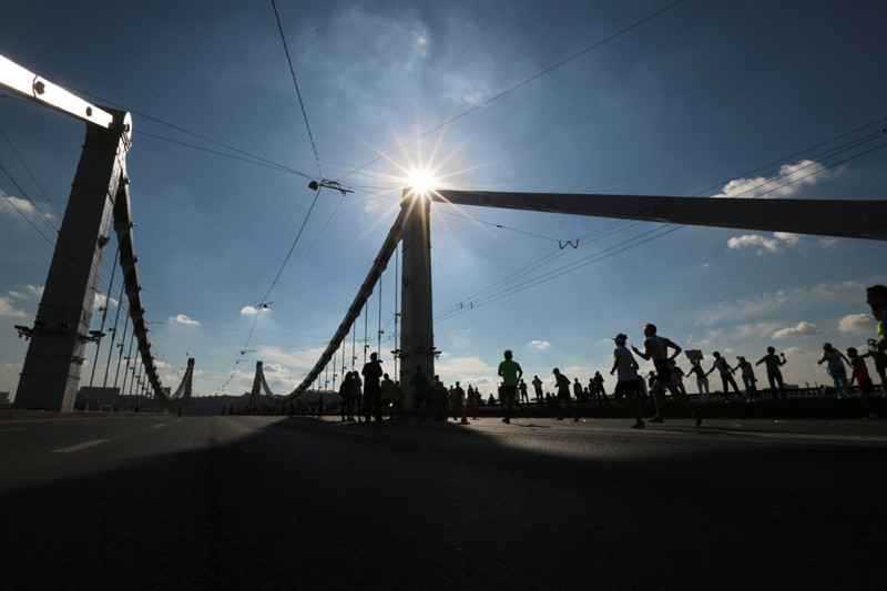 Самые крутые кадры с Московского марафона