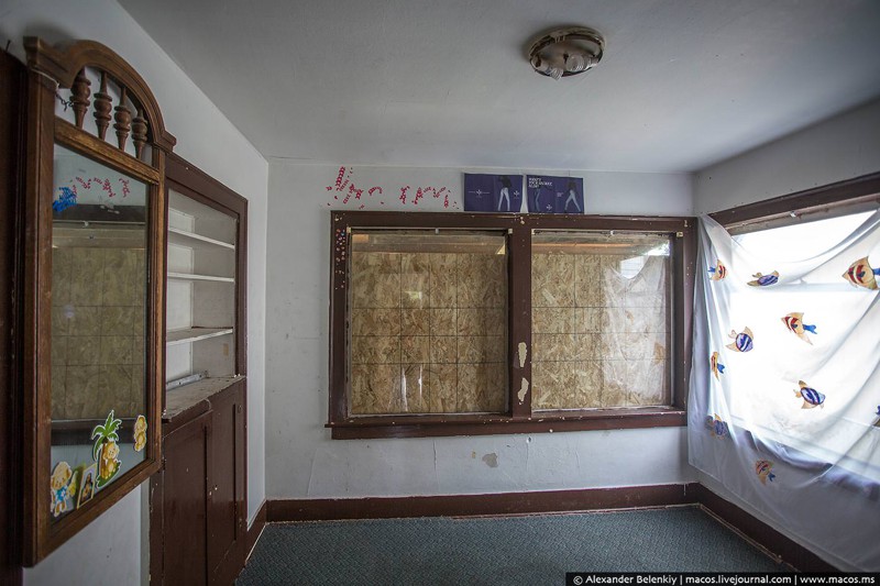Грязный дом в плохом районе Америки за 18 миллионов рублей