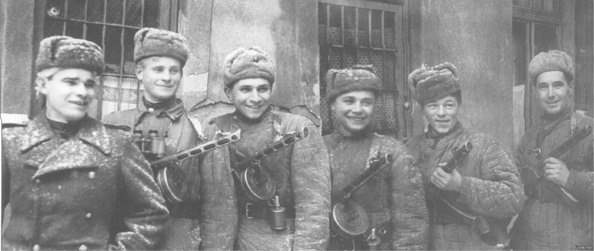 Солдаты группа Великой Отечественной