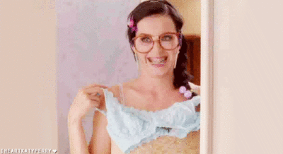 13. Все настолько плохо, что тебе приходится закупаться бельем в детском отделе