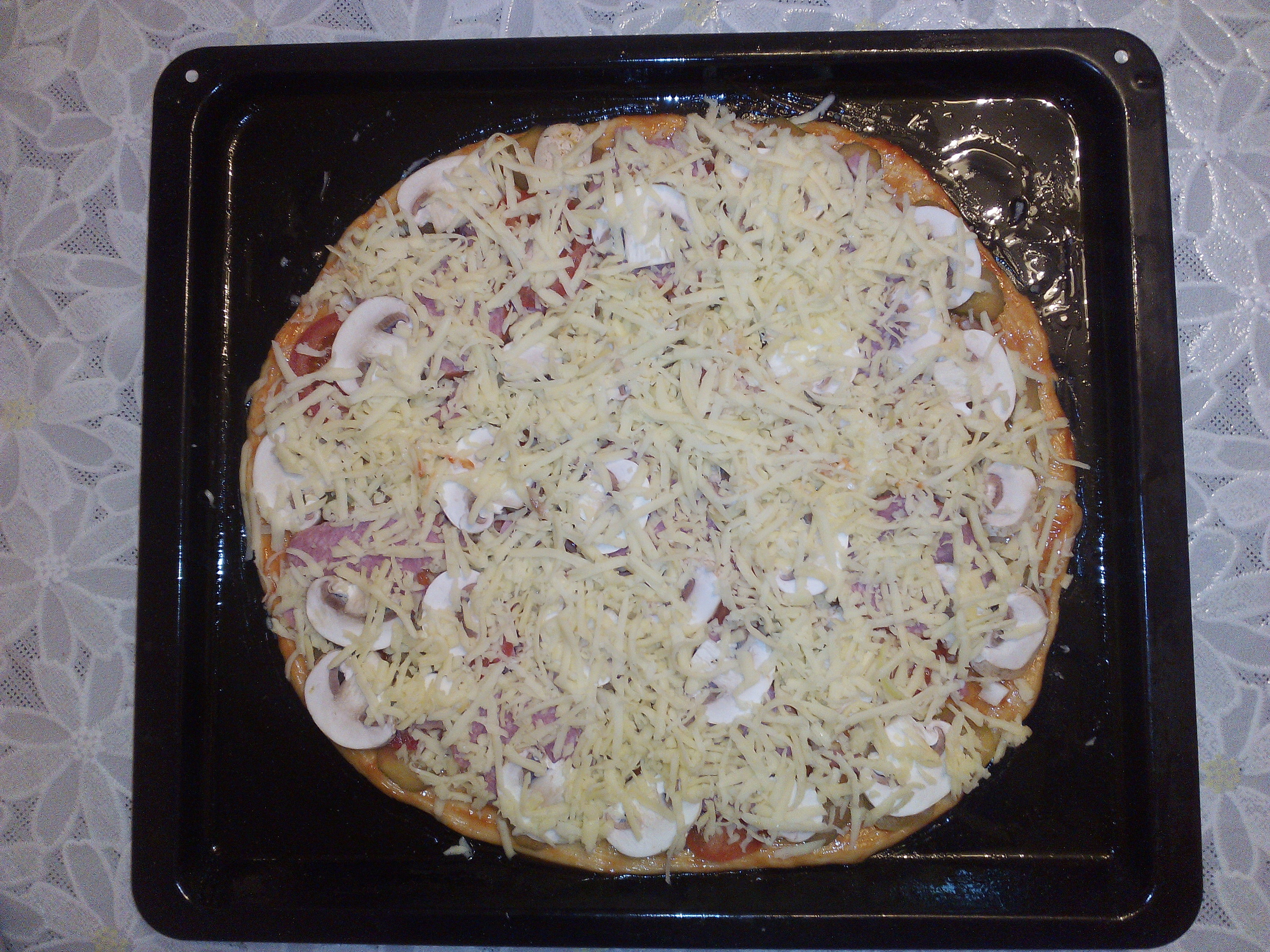 как сделать домашнюю пиццу в духовке из готового теста фото 95
