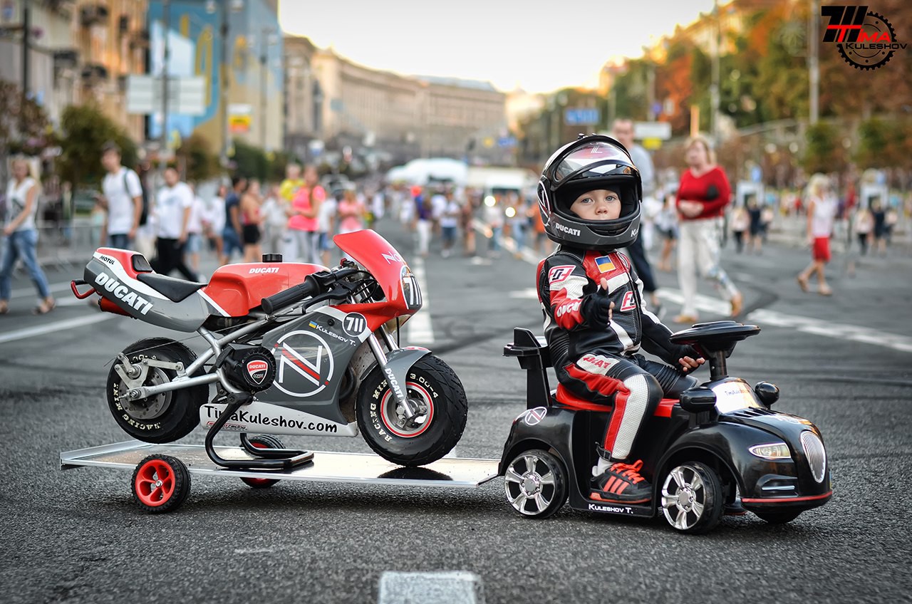 Когда можно ездить на мотоцикле. Мотоцикл для детей. Маленький мотоцикл. Для мальчиков мотоциклы. Настоящие мотоциклы для детей.