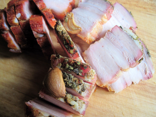 Домашняя свиная грудинка (бекон) в духовке. Пошаговый рецепт с фото
