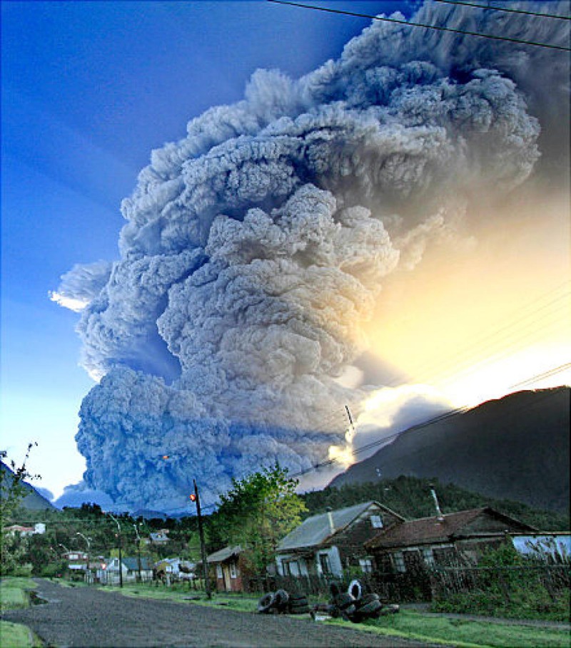 21. Извержение вулкана Чайтен в Чили, 2008 год.
