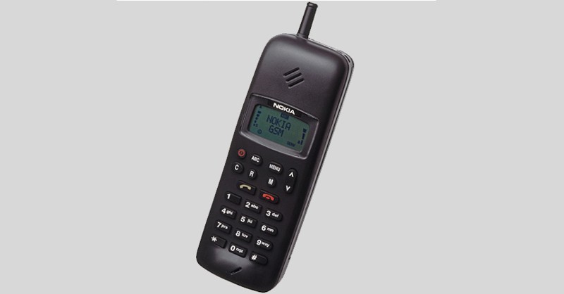 3. Nokia 1011