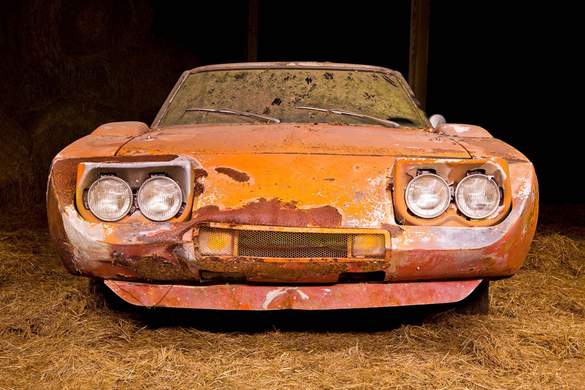 Dodge Daytona простоявший в сарае несколько десятилетий продадут с аукциона