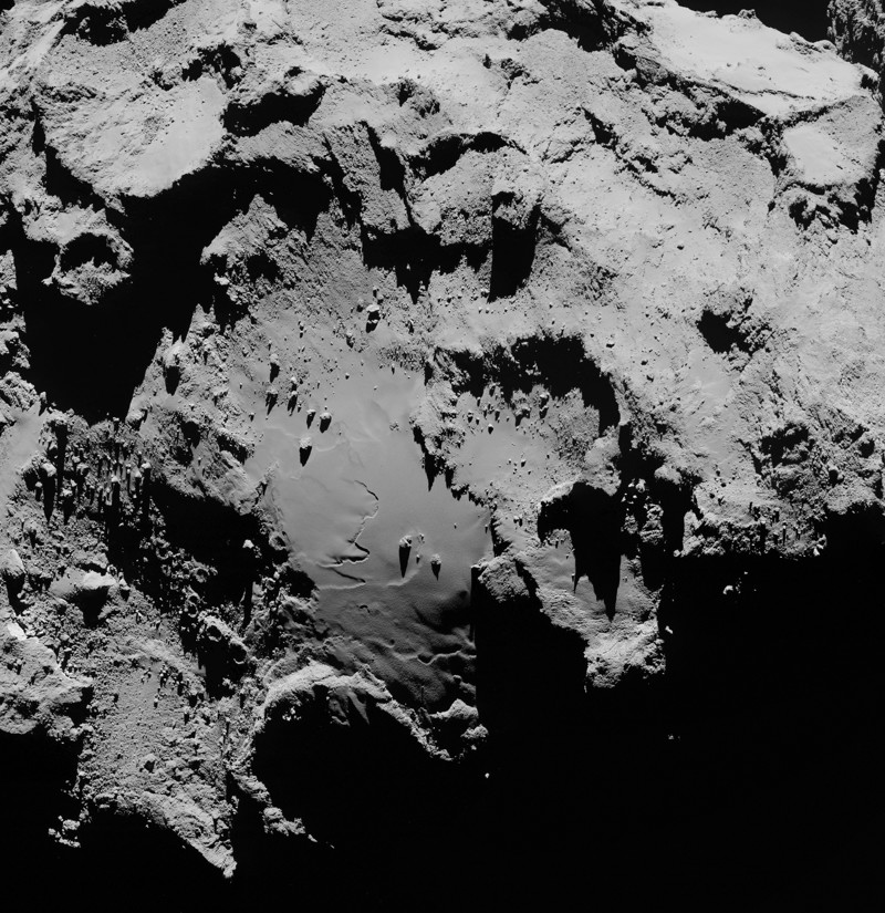 Новые фото кометы Чурюмова-Герасименко