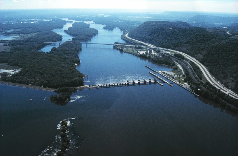 10. Миссисипи – 61 метр – мощнейший водный поток на территории Северной Америки.
