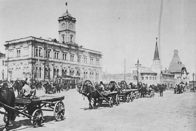 Каланчевская (ныне Комсомольская) площадь. 1928.