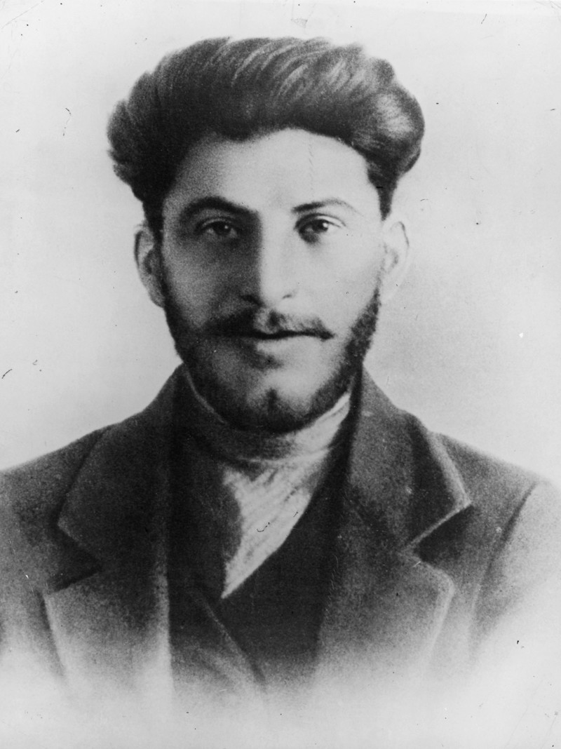Молодой Иосиф Сталин, каким партия его не знала