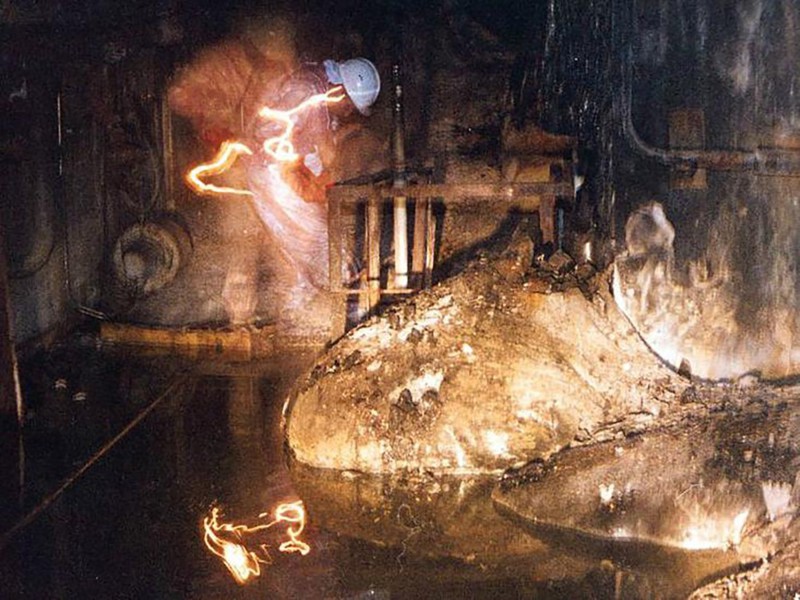 Знаменитая фотография из Чернобыльской АЭС — это селфи с длинной выдержкой