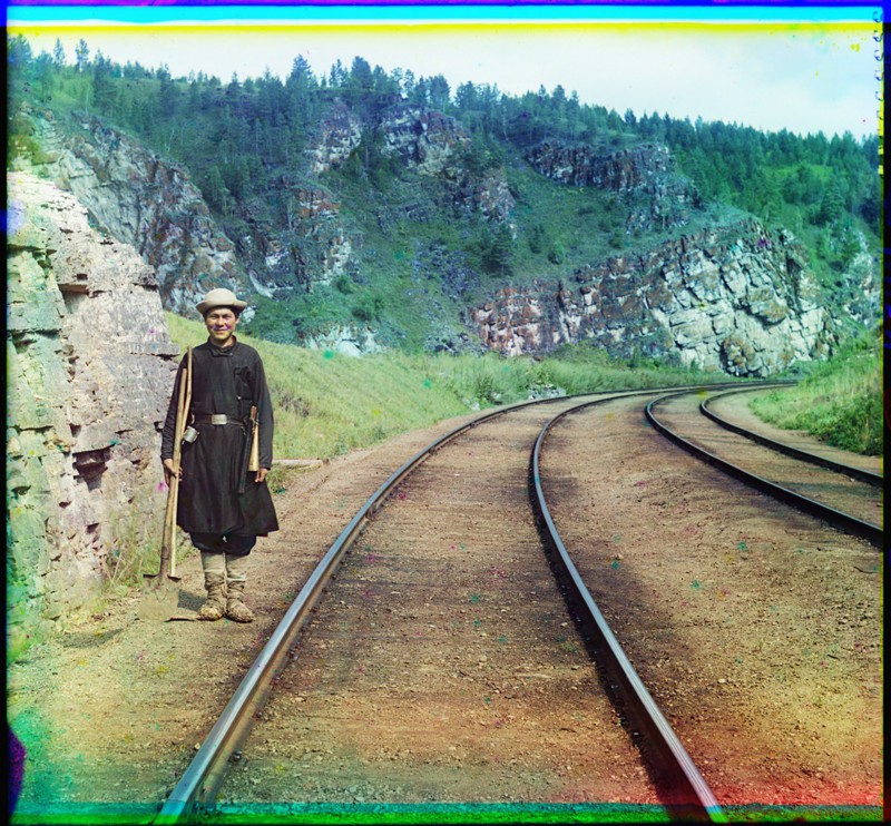 Стрелочник на Транссибирской железной дороге, 1910 год