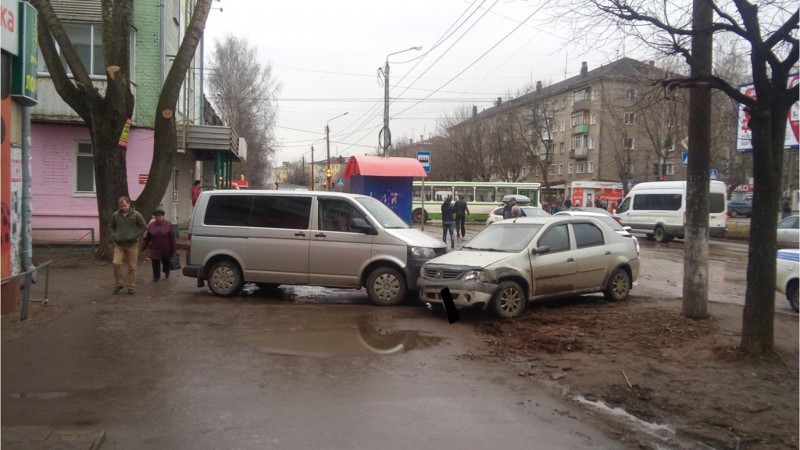Пьяный лихач устроил массовое ДТП в Кирове