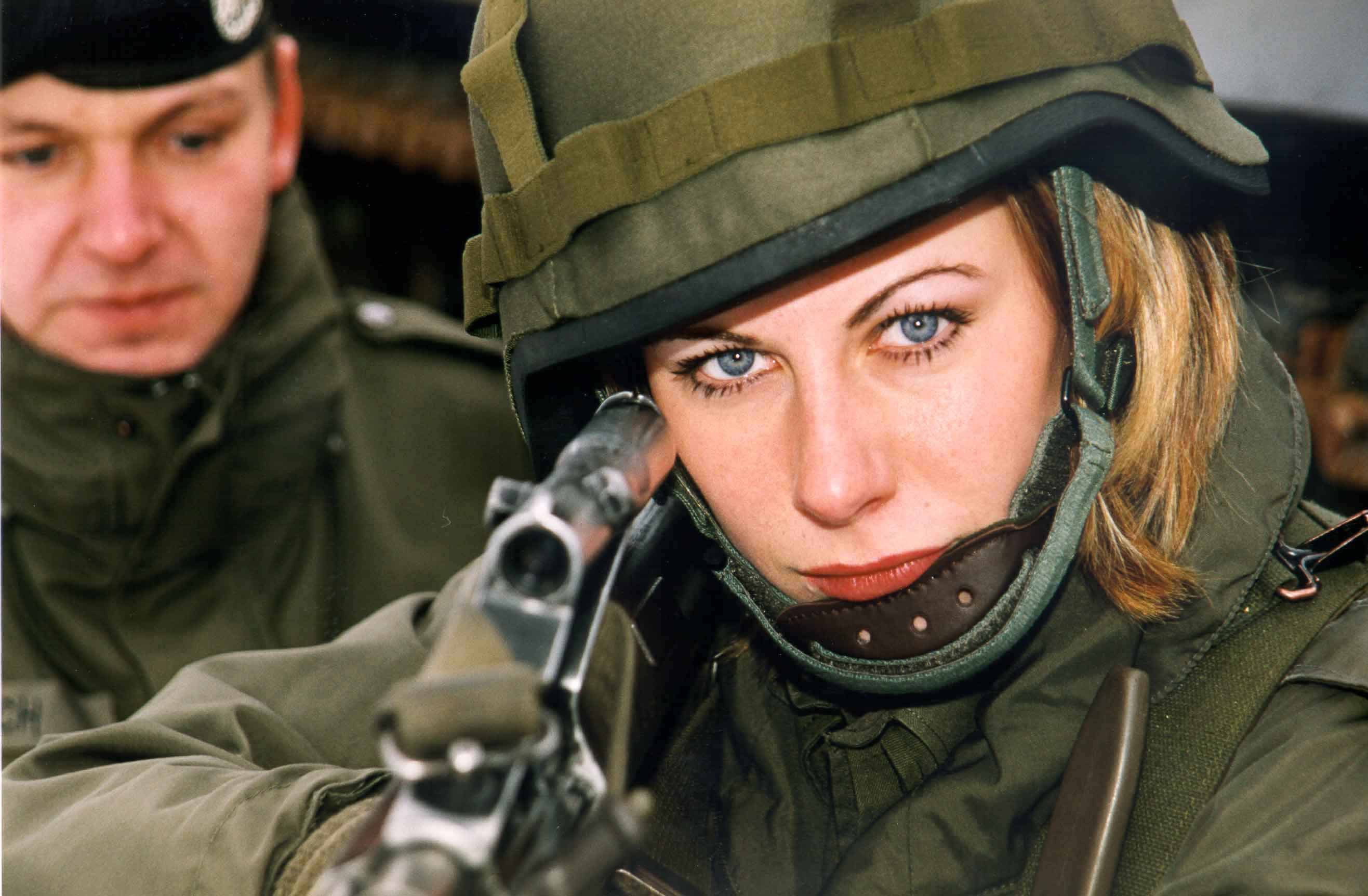 Женщины в военной форме