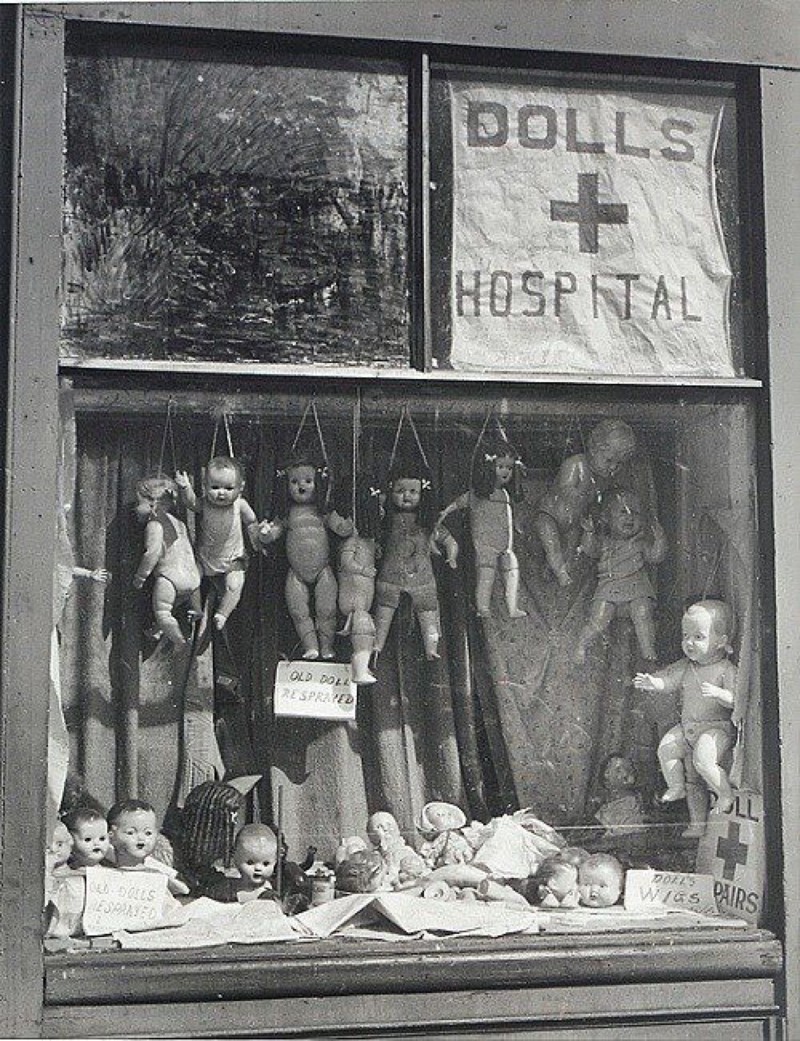 Кукольный госпиталь.