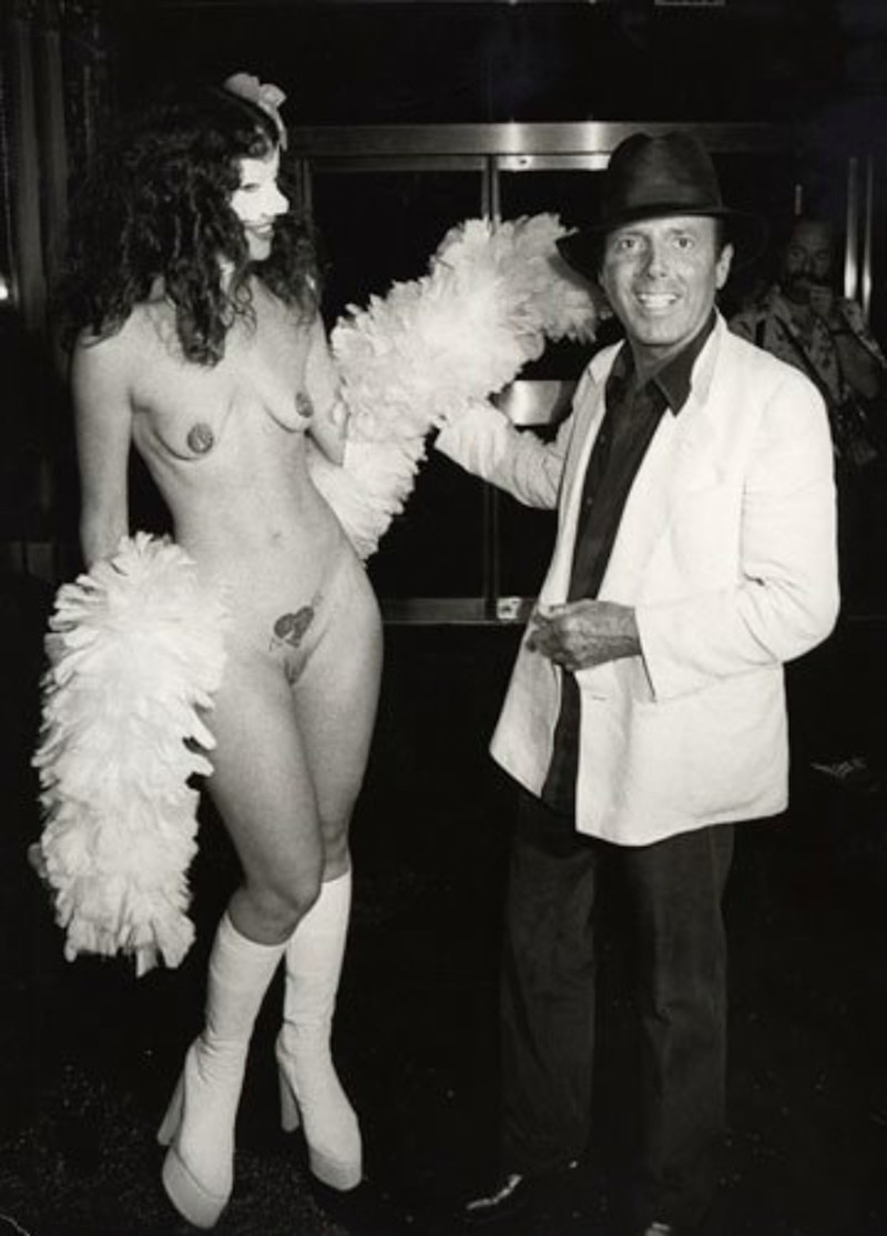 Моднейший фотограф Франческо Скавулло в компании танцовщицы в Studio 54 – С...