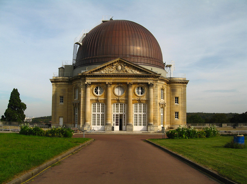 1682 — Людовик XIV торжественно открыл Парижскую Обсерваторию.