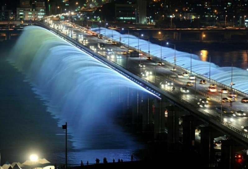 Радужный мост-фонтан, Южная Корея