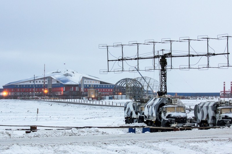 Что строят российские военные в Арктике?