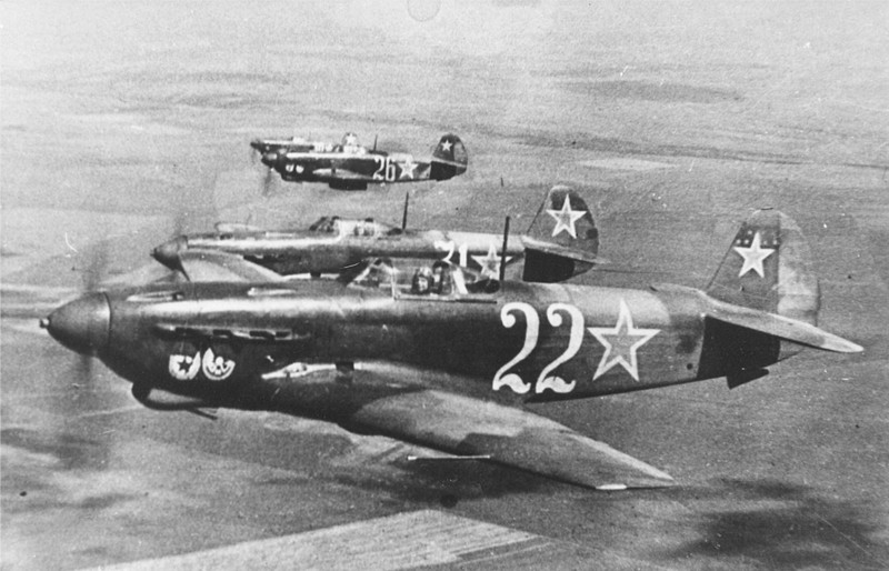 Как американские лётчики в 1944 году атаковали советские войска: воздушный бой над Нишем