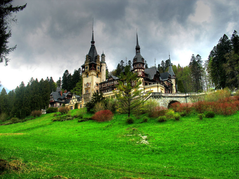 Замок Пелеш, неподалеку от города Синая, Румыния