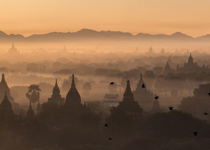 19. Рассвет над Паганом, Мьянма