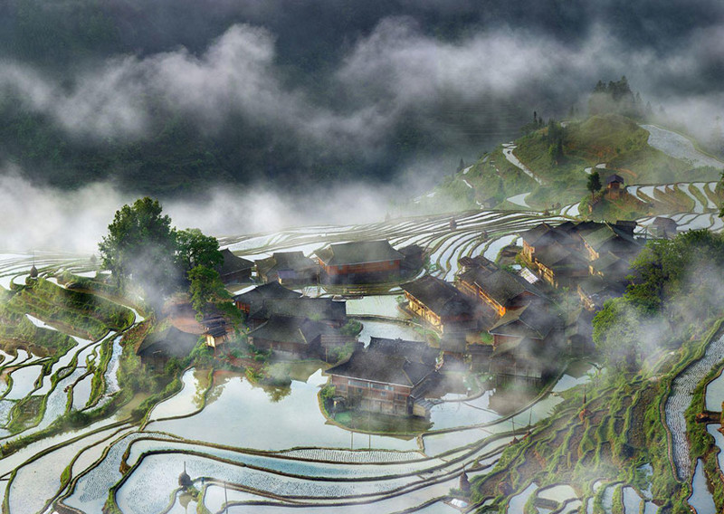 11. Деревня в тумане, Китай