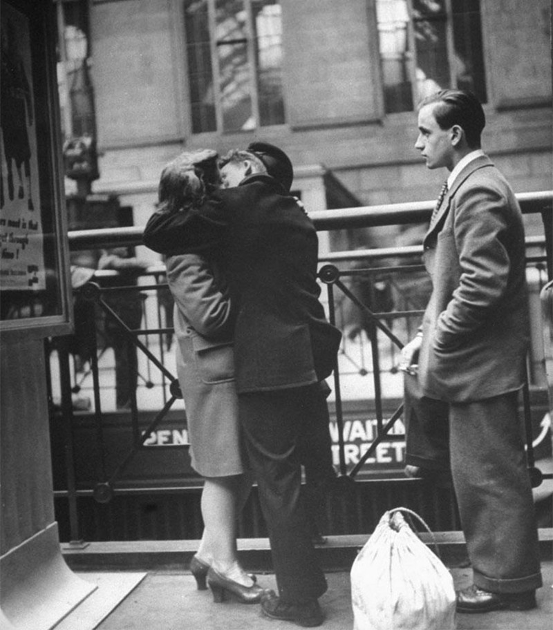 56. Прощание на Пенсильванском вокзале, Нью-Йорк, 1943 год 