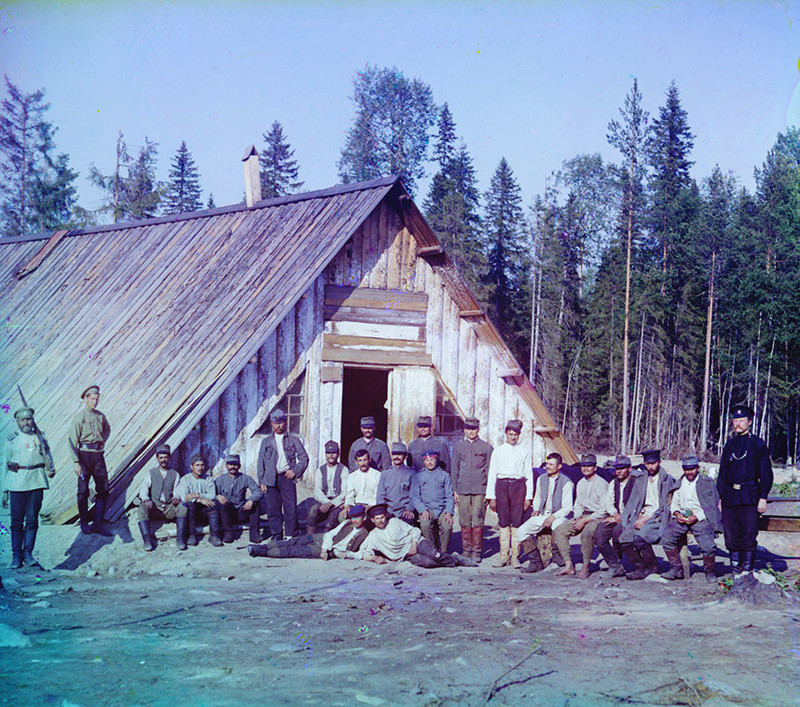 Цветные фотографии Российской империи до 1915 года