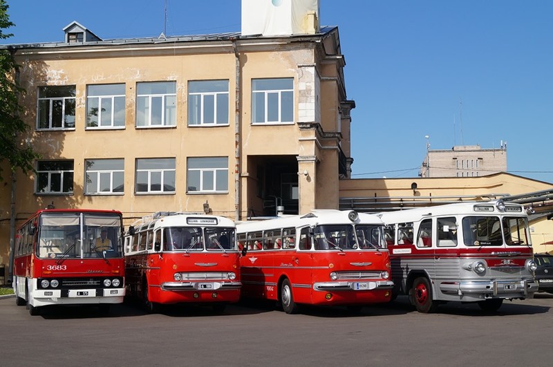 Ретро-автобусы в Санкт-Петербурге