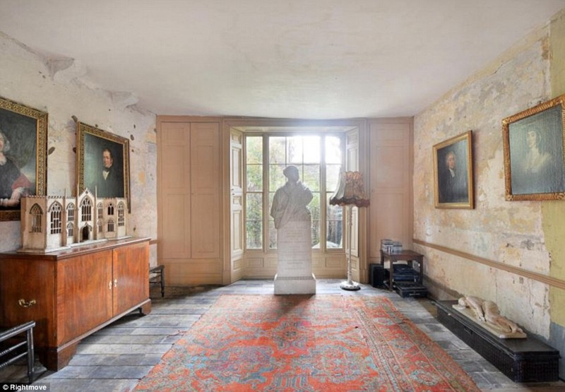 Пустовавший 126 лет особняк выставлен на продажу за 3 000 000 фунтов