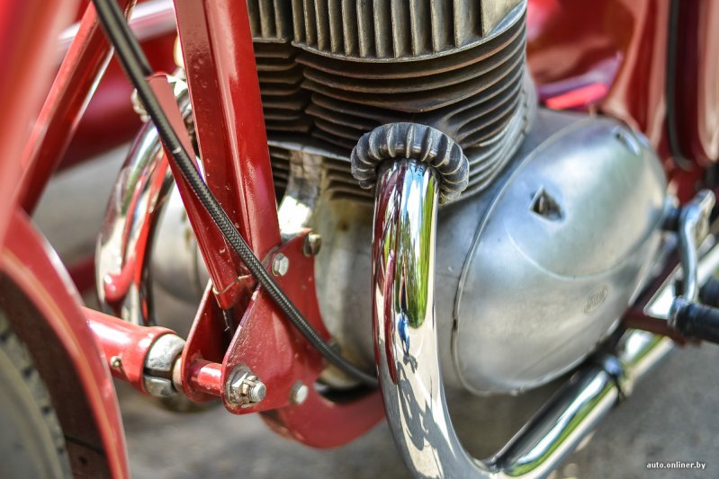 Ретромотоцикла Jawa из "Бриллиантовой руки"