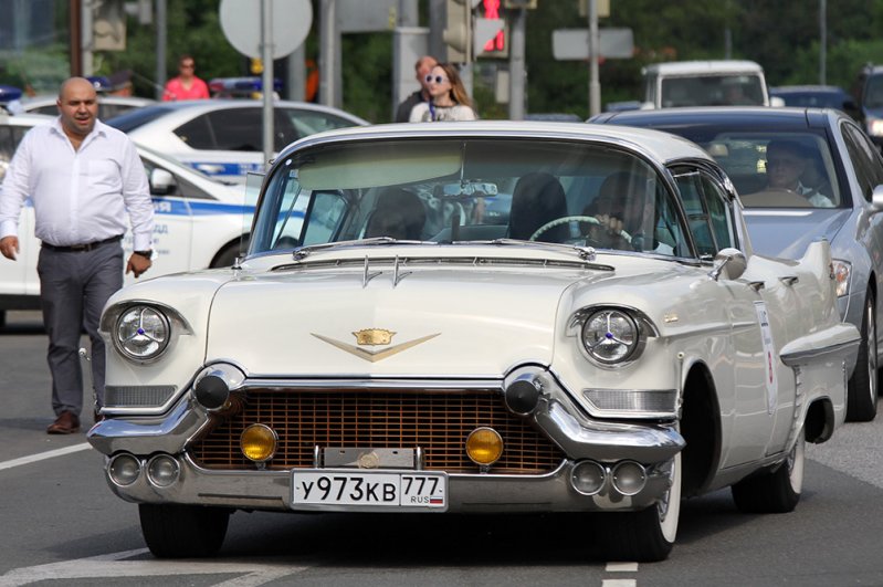 Ежегодное ралли ретро-автомобилей в Москве