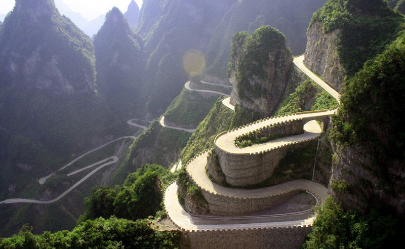 Дорога Tianmen Mountain, Китай 