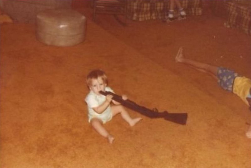Знакомство с оружием начинается в детстве 