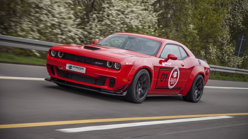 900-сильный Dodge Challenger от тюнеров из Prior Design