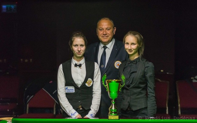 Анастасия Нечаева и Дарья Сиротина одерживают четвёртую победу подряд, выигрывая командный чемпионат Европы по снукеру..