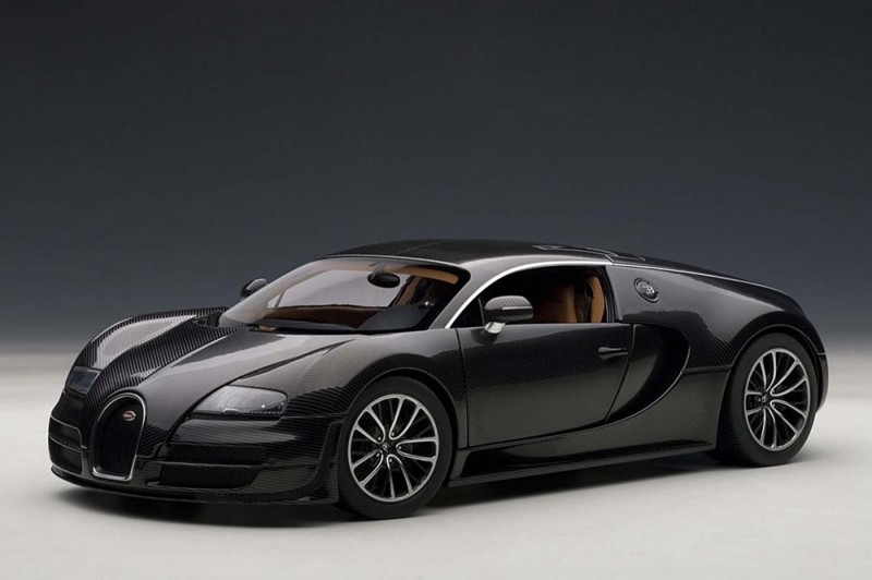 1. Карбоновое покрытие для Bugatti Veyron за $300 000