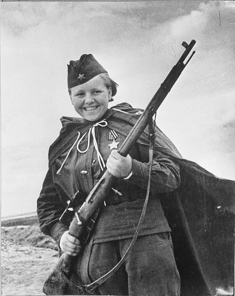 Снайпер Мария Кувшинова