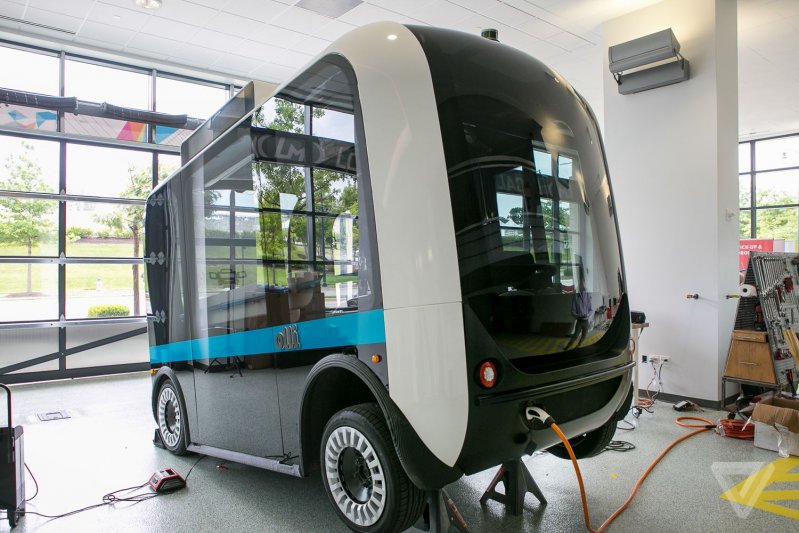 Первый напечатанный на 3D-принтере миниавтобус