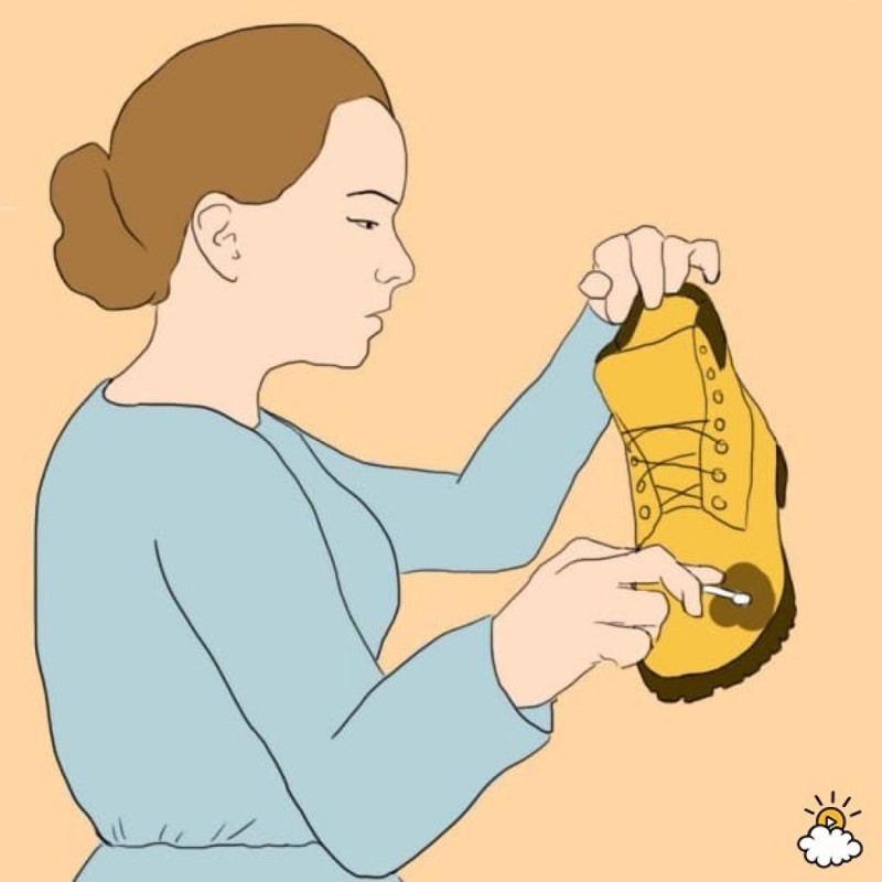 2. Как почистить кожаную обувь