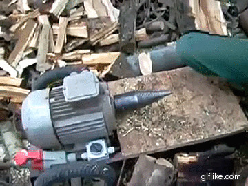 Классное приспособление для колки дров.