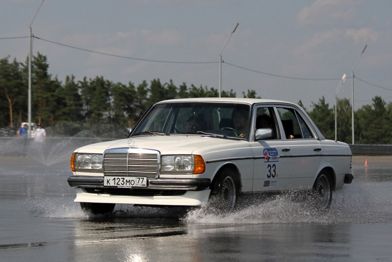 Ралли старинных автомобилей - Bosch Moskau Klassik 2016