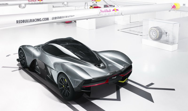 Aston Martin показал гиперкар разработанный совместно с конструктором Red Bull F1