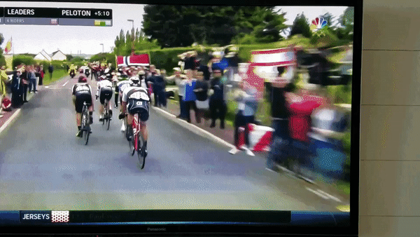 Подборка автомобильных гифок