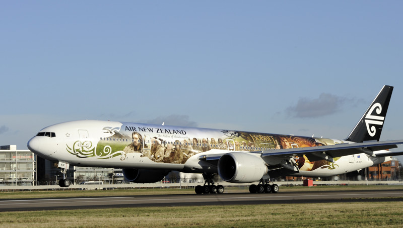 Новозеландская компания раскрасила несоклько своих самолётов в поддержку рекламы фильма Хоббит.